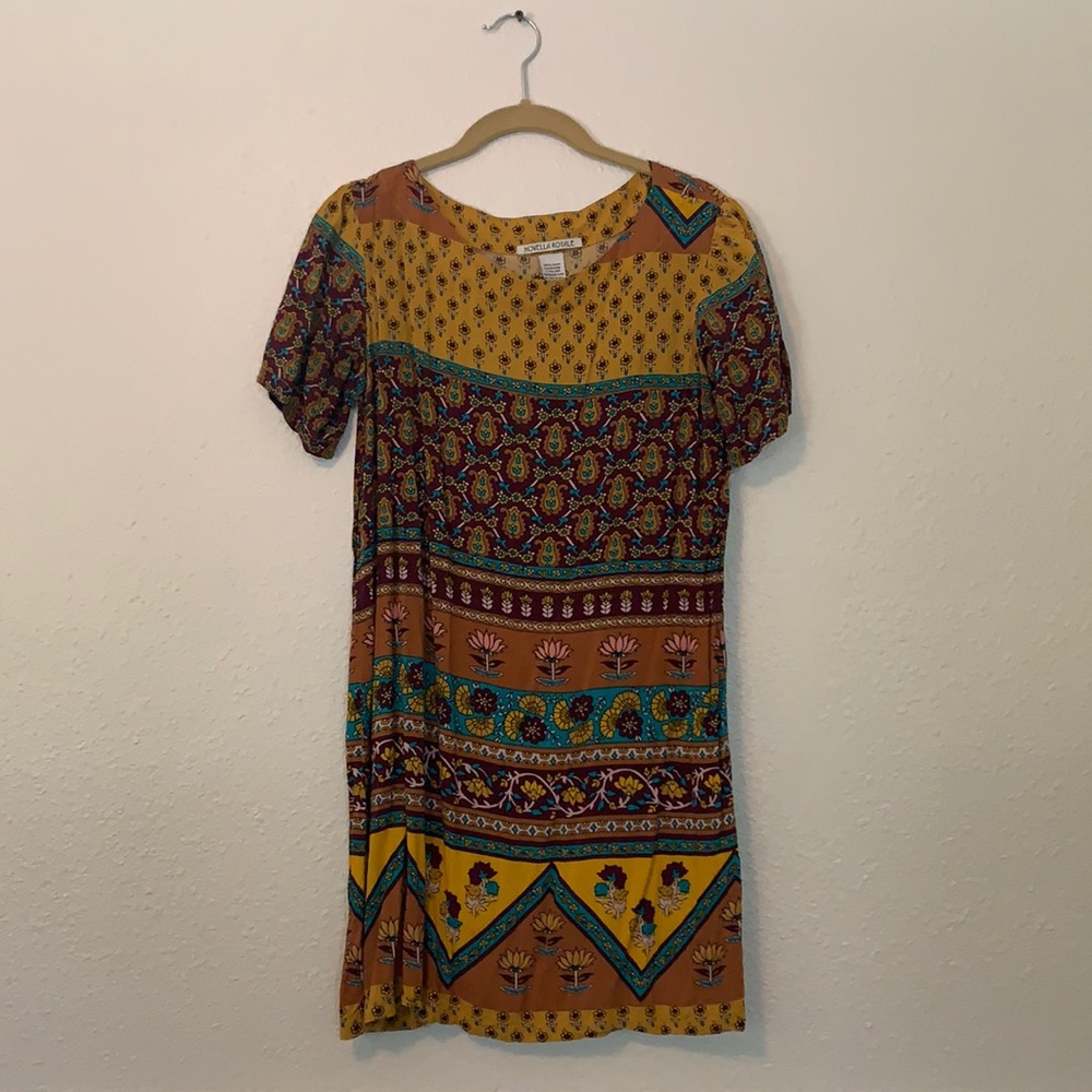 Novella Royale Shift Dress
